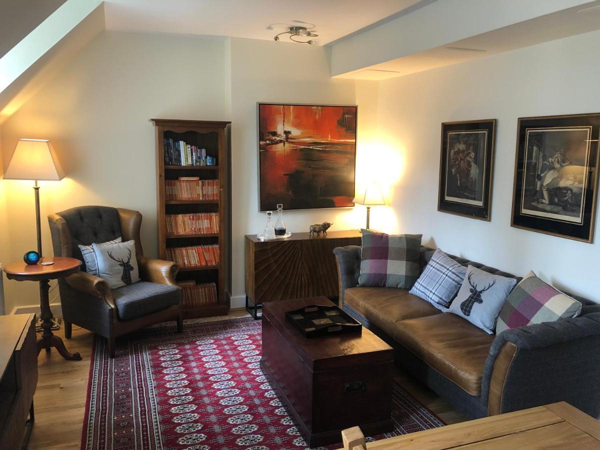 Loch Ness Moat House Apartments Fort Augustus Luaran gambar